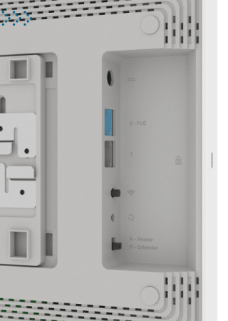 Интернет-центр (маршрутизатор) Keenetic Voyager Pro