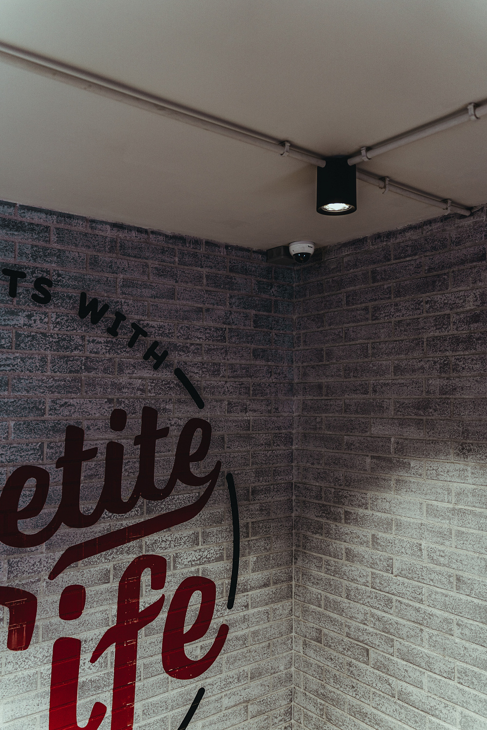 Видеонаблюдение VIVOTEK для ресторана KFC