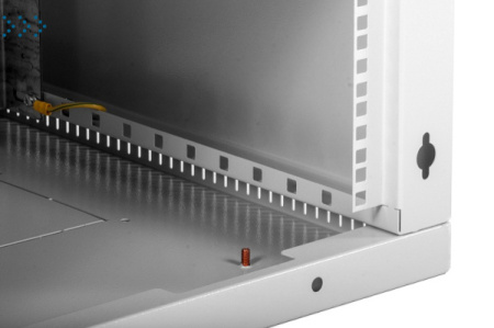 Шкаф телекоммуникационный настенный разборный 18U (600х520) дверь металл