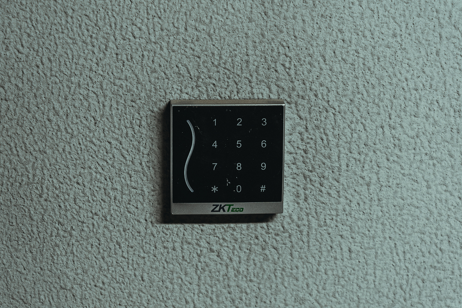 СКУД ZKTeco и видеонаблюдение BAS-IP для ЖК "Левада"