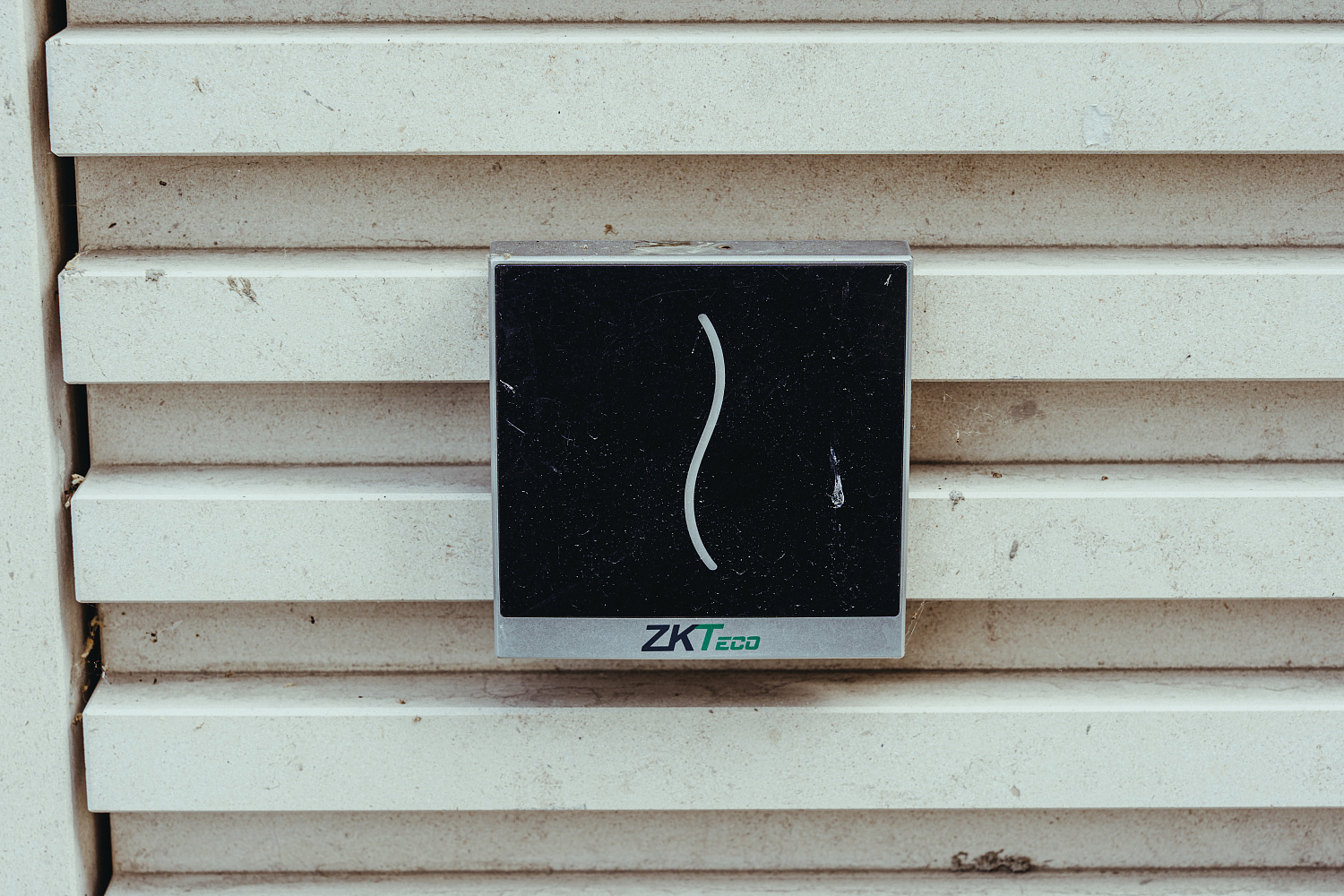 Видеонаблюдение VIVOTEK и СКУД ZKTeco для БЦ "Проспект"