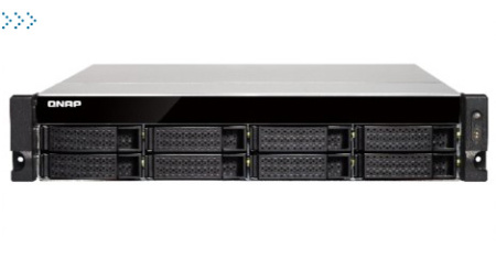 Сетевое хранилище QNAP