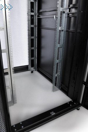 Шкаф серверный ПРОФ напольный 42U (800x1000) дверь перфор. 2 шт., черный, в сборе