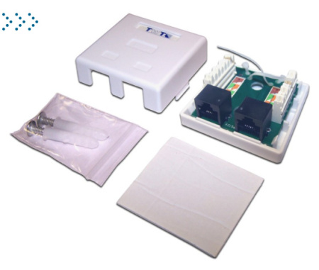 Настенная розетка, 1 порт RJ-45 категории 5е и 1 порт RJ-12, UTP, белая